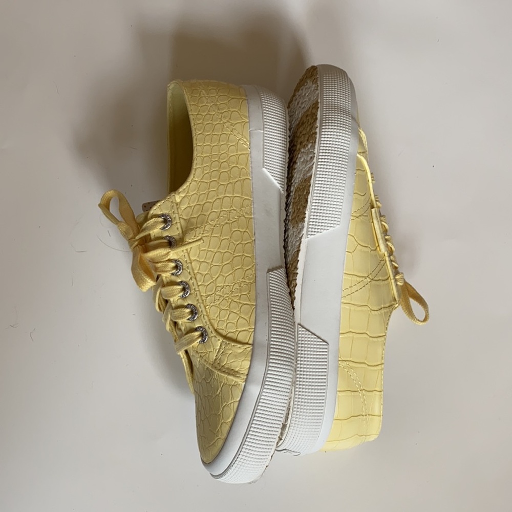 Superga croc emboss sneaker yellow 6.5 7 7.5 8 NWT - Picture 9 of 16